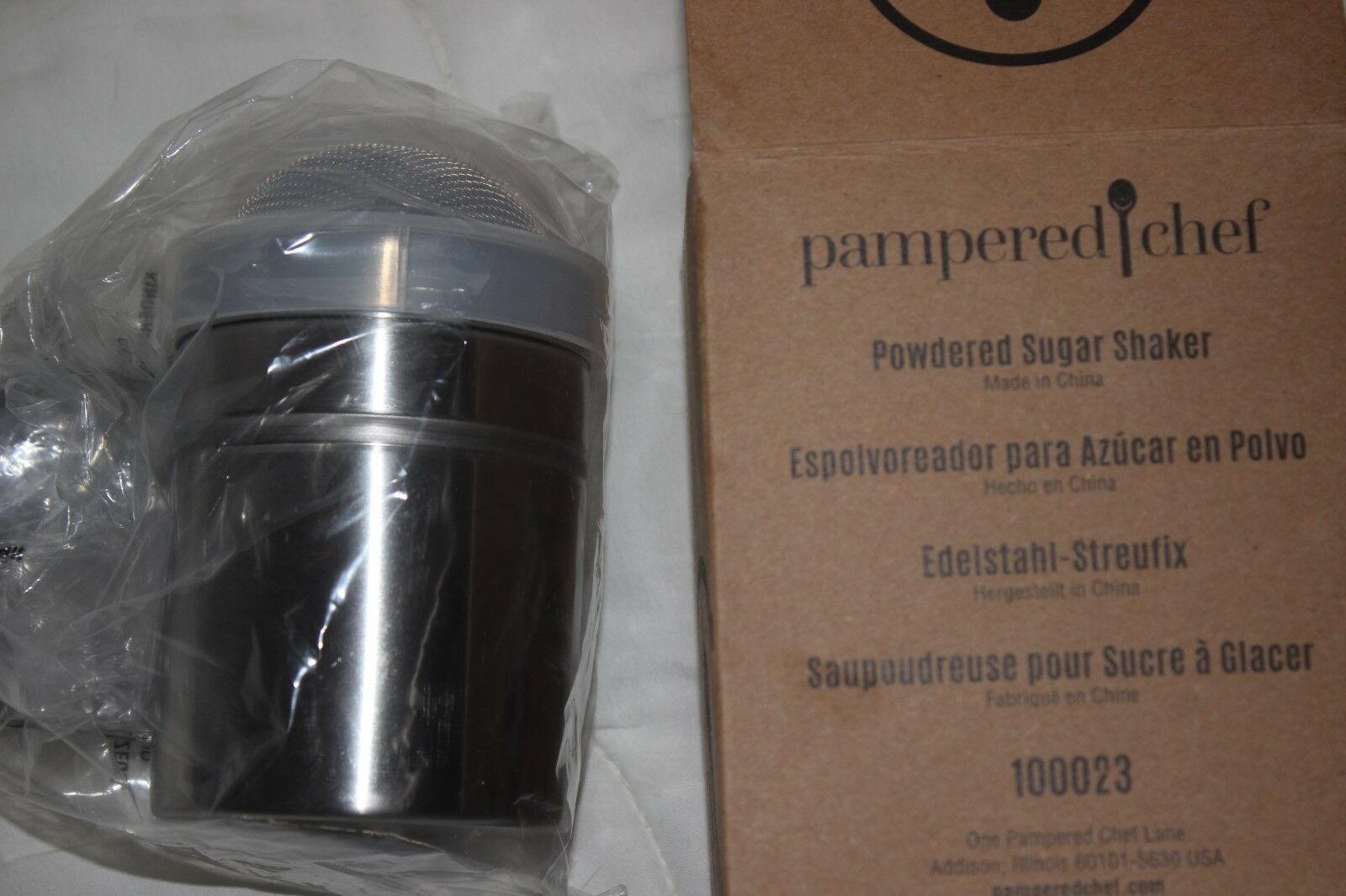 New Product! Pampered Chef Powdered Sugar Shaker - Stainless Steel   #100023